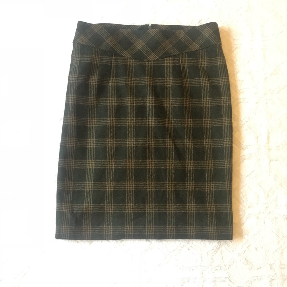 Banana Republic Plaid Wool Skirt Size 14